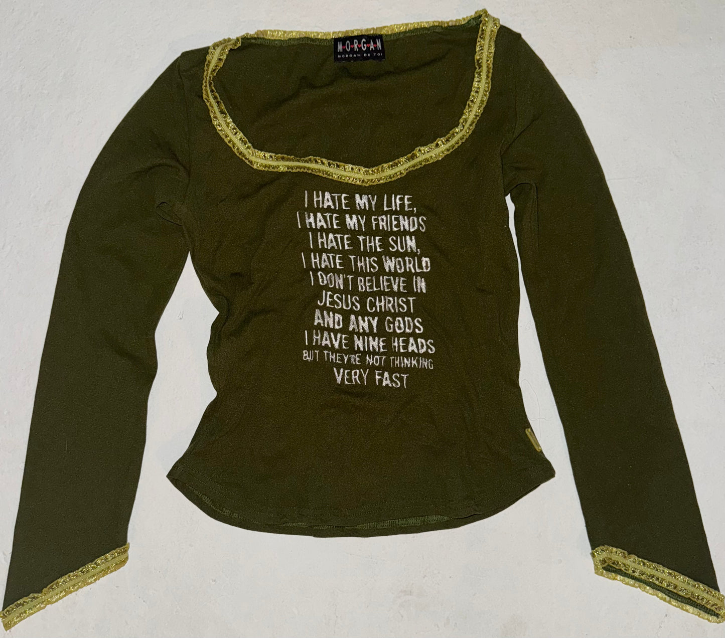 I have nine heads long sleeve top S