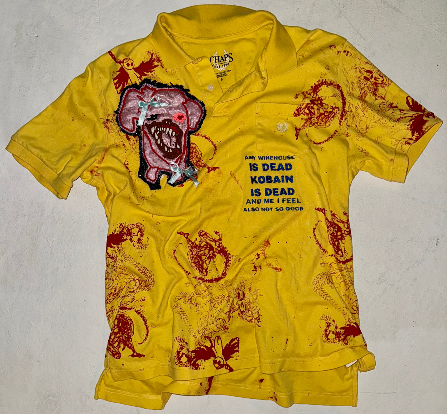 Amy winehouse is dead mugzy emotown polo t shjrt L