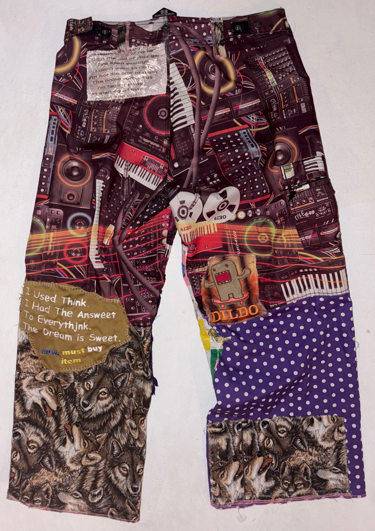 Wideleg patchwork traumagotchi dj pants M