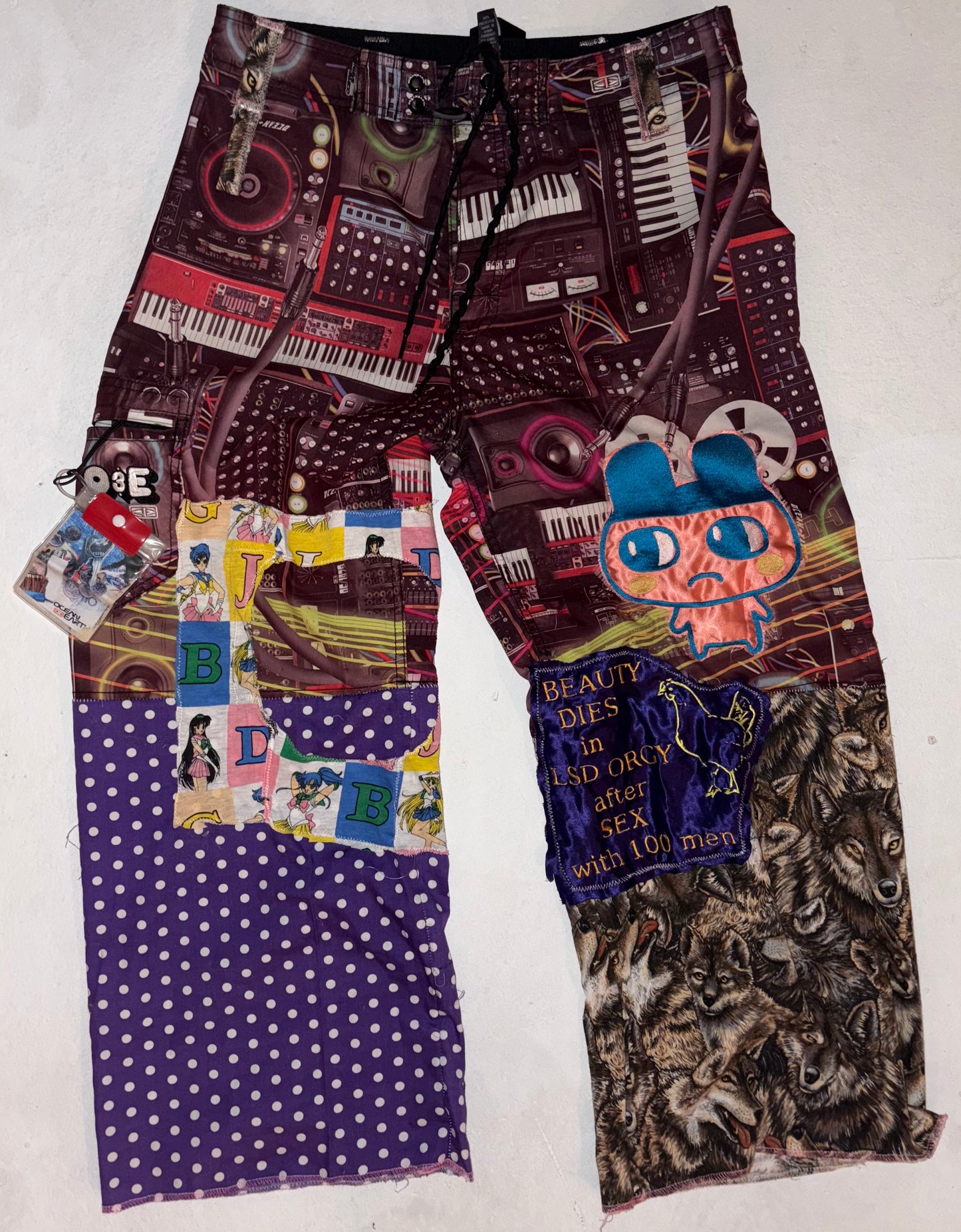 Wideleg patchwork traumagotchi dj pants M