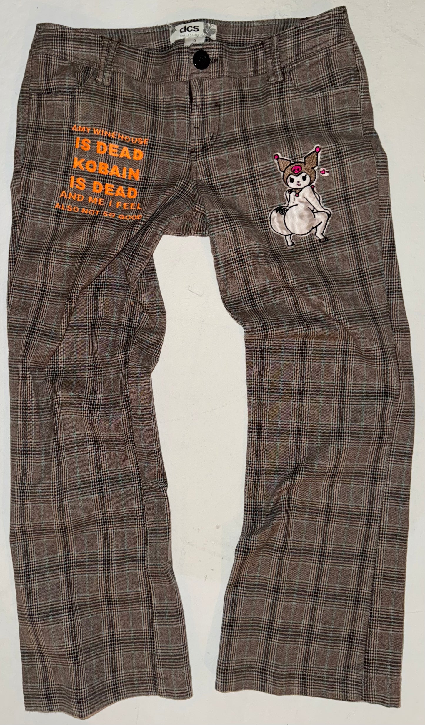 Amy winehouse is dead big bootykuromj pants 9