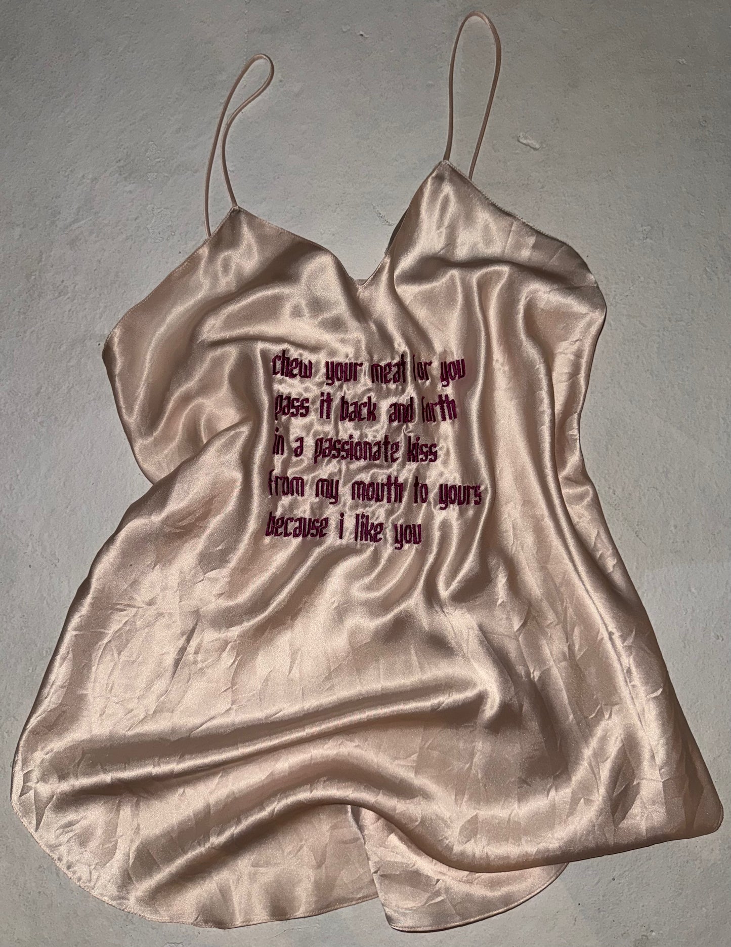 Chew your food back and forth silky dress L
