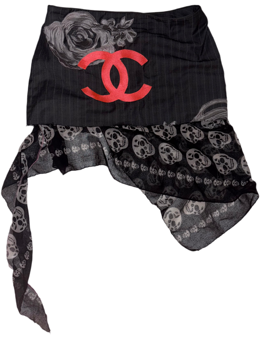 CC skulls trim mini skirt M