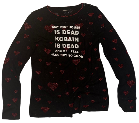 Amy winehouse is dead sweater M