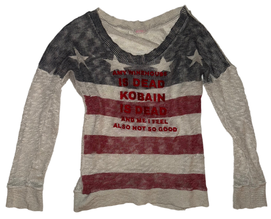 Amy winehouse is dead knit sweater S