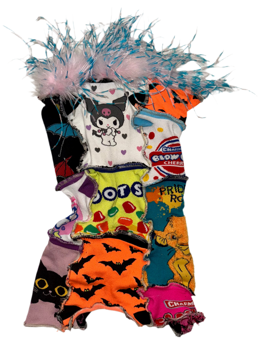 feather trjm Kuromi sock tube top S