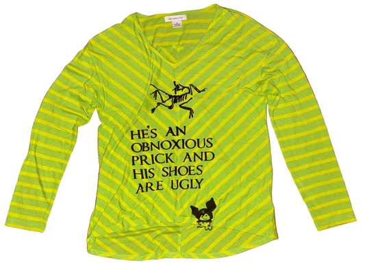 Obnoxious shoes top M