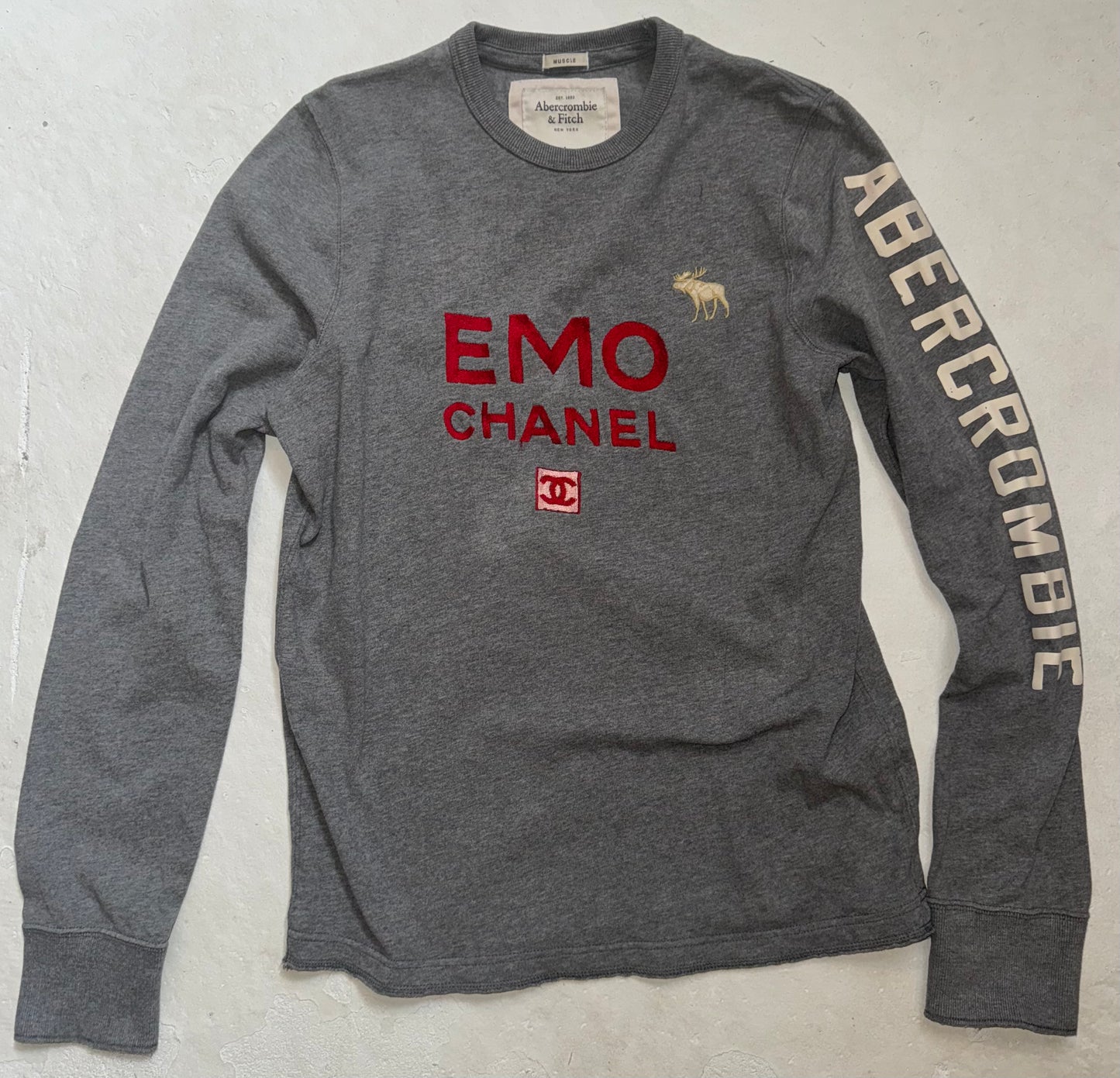 EMOchanel Abercrombie long sleeve L