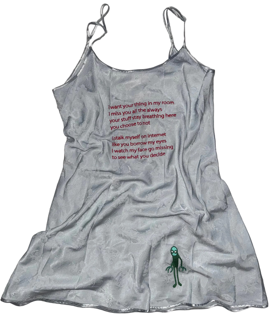 I want your rusty spoon in my room dress XL