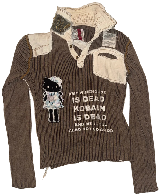 Amy winehouse is dead sweater S