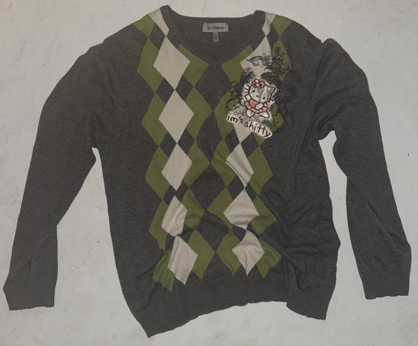 I’m shitty sweater L