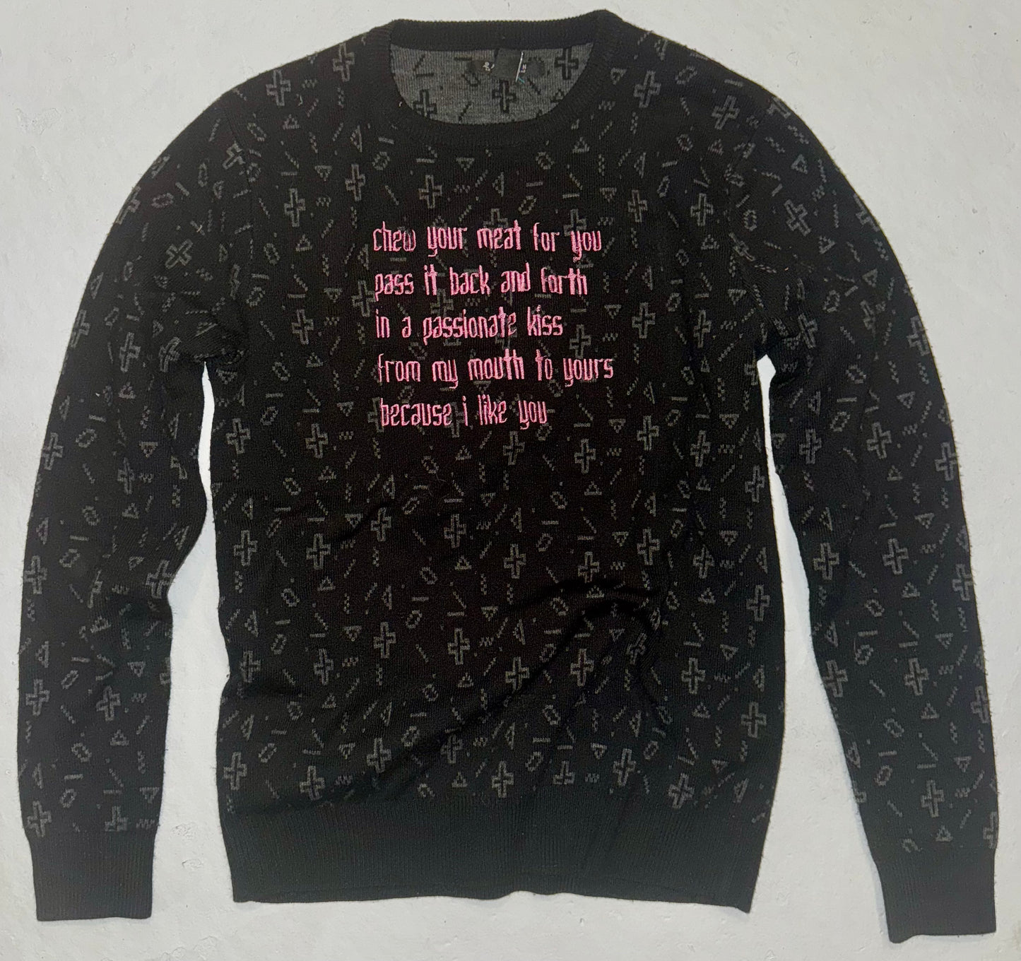 chew your meat back and forth sweater XS