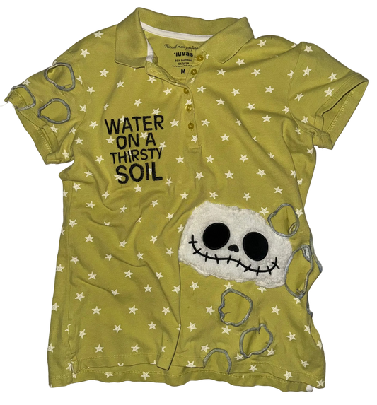 Water on a thirsty soil cut out polo top M
