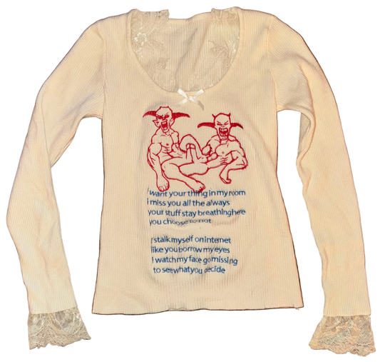 I want your think in my room docking demons long sleeve M