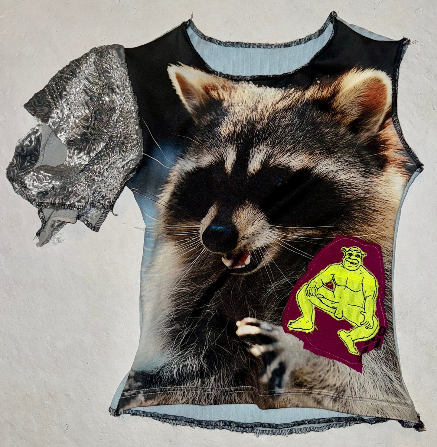 Nude ogre and raccoon sleeveless top S
